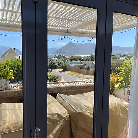 Storyhouse in Kommetjie Eksteriør billede
