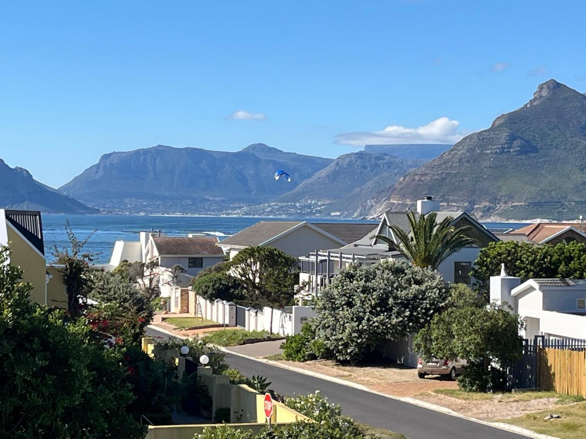 Storyhouse in Kommetjie Eksteriør billede